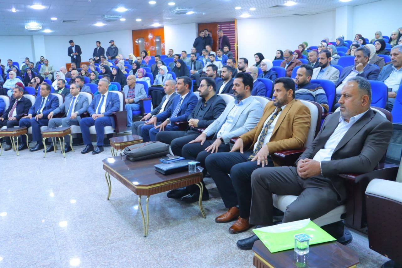 دورة طرائق التدريس نحو التعليم المدمج وفق المنهاج المحدث